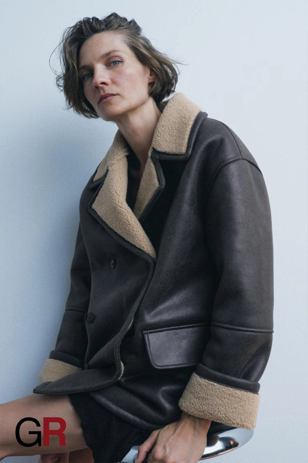 Elegant Double-Sided Lapel Overcoat for Women - GlamoROZ
