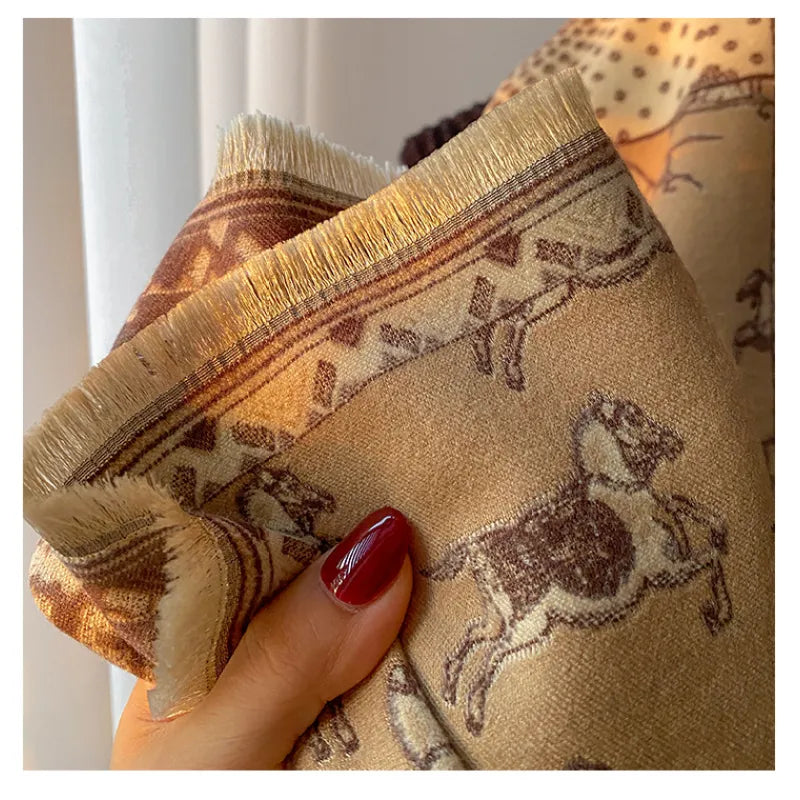 Vintage Charm Winter Scarf - GlamoROZ