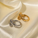Timeless Elegance Hammered Ring - GlamoROZ