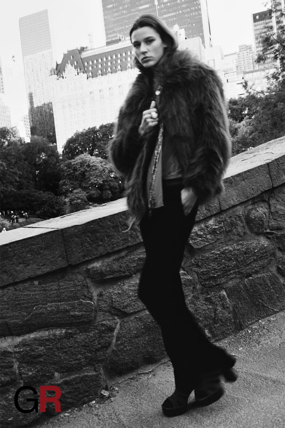 Luxurious Fur Lapel Coat Jacket - GlamoROZ