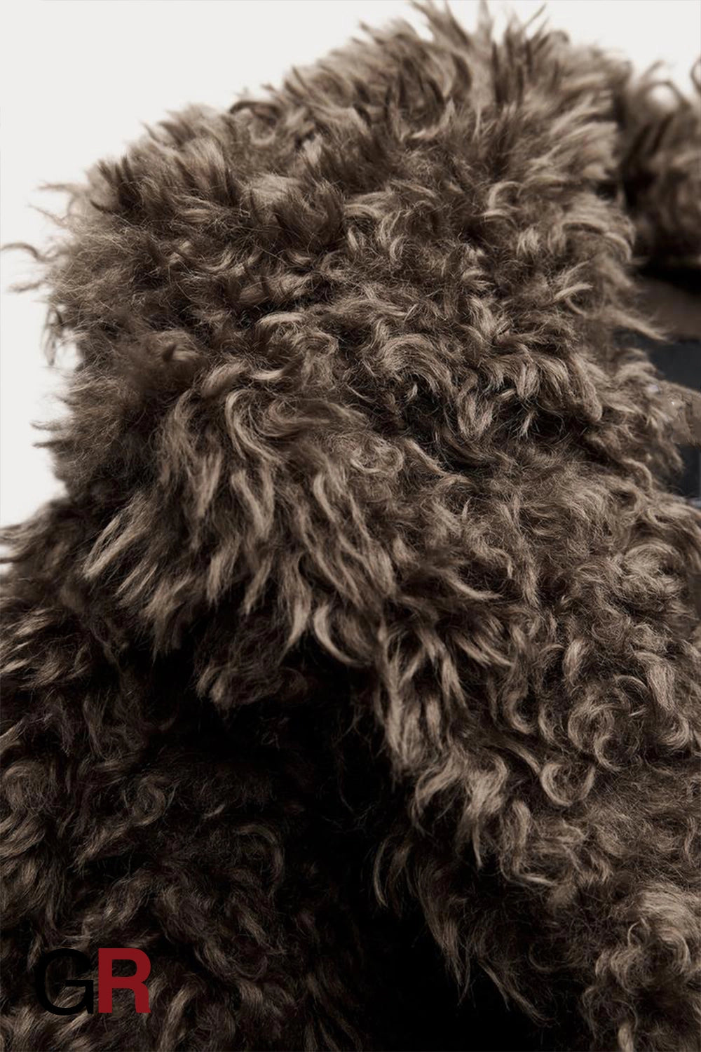 Opulent Faux Fur Loose-Cut Casual Jacket - GlamoROZ