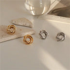 Gilded Blossom Golden Earrings - GlamoROZ