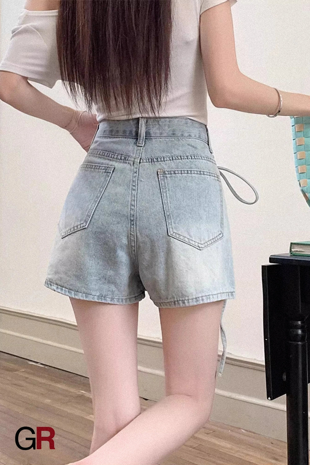 Ivory Court Pleat Skort