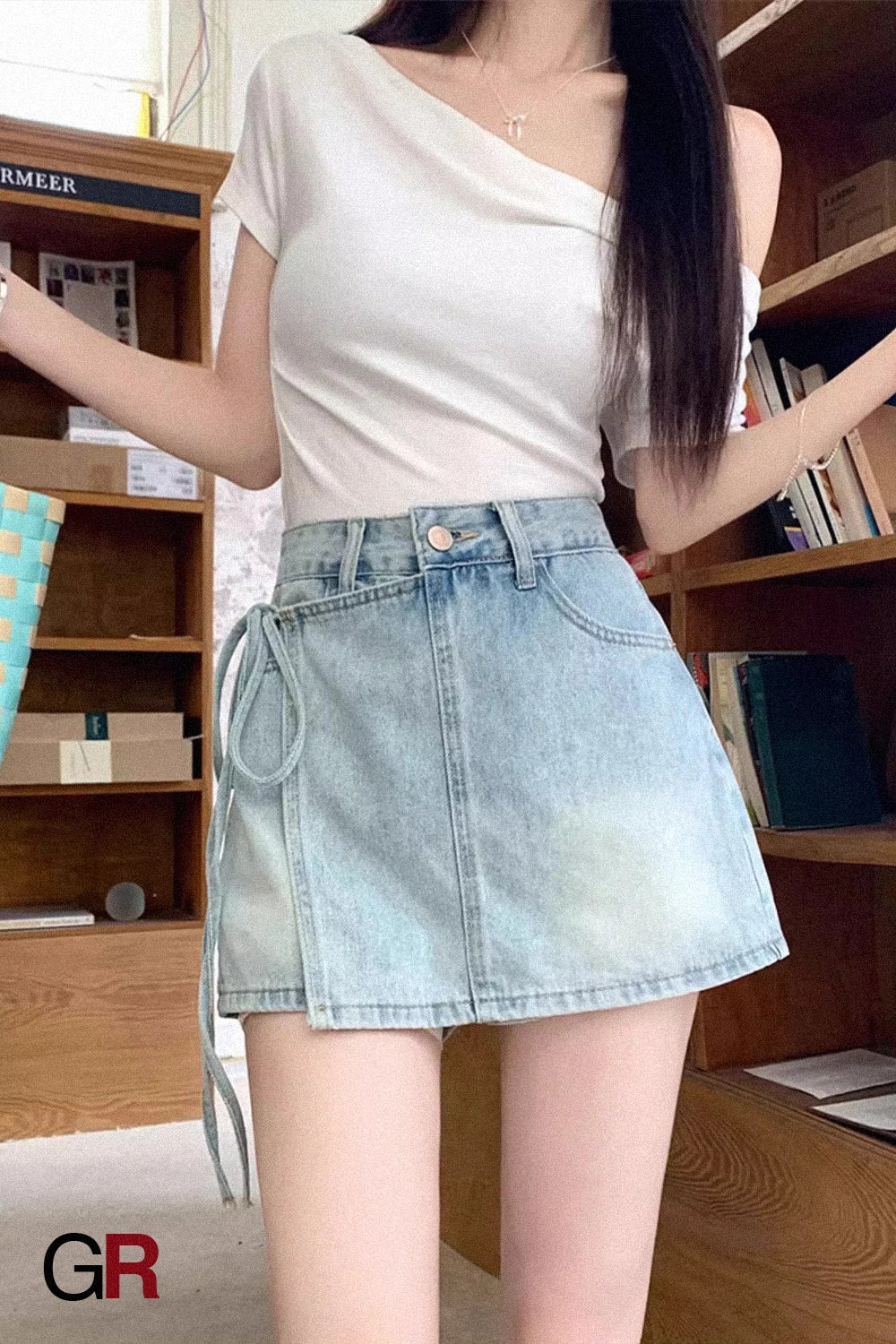 Ivory Court Pleat Skort