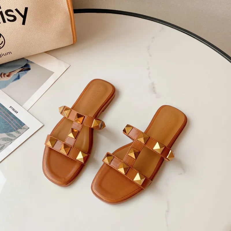 Starlet Rivet Beach Flats - GlamoROZ