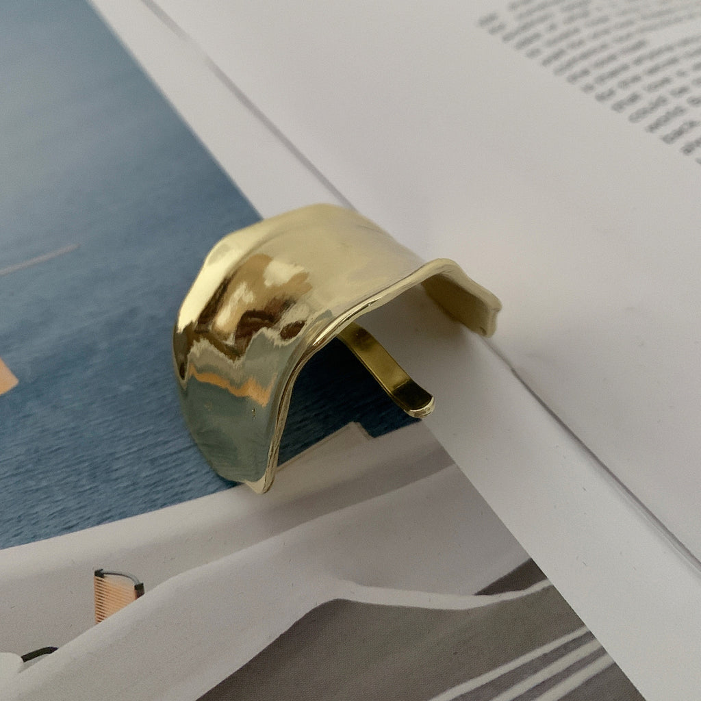 Lumière Sculpted Hair Cuff