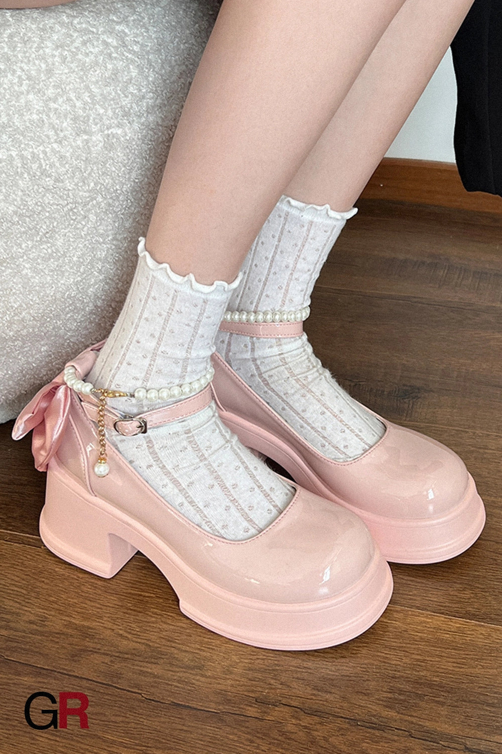 Amélie Pearl Platforms
