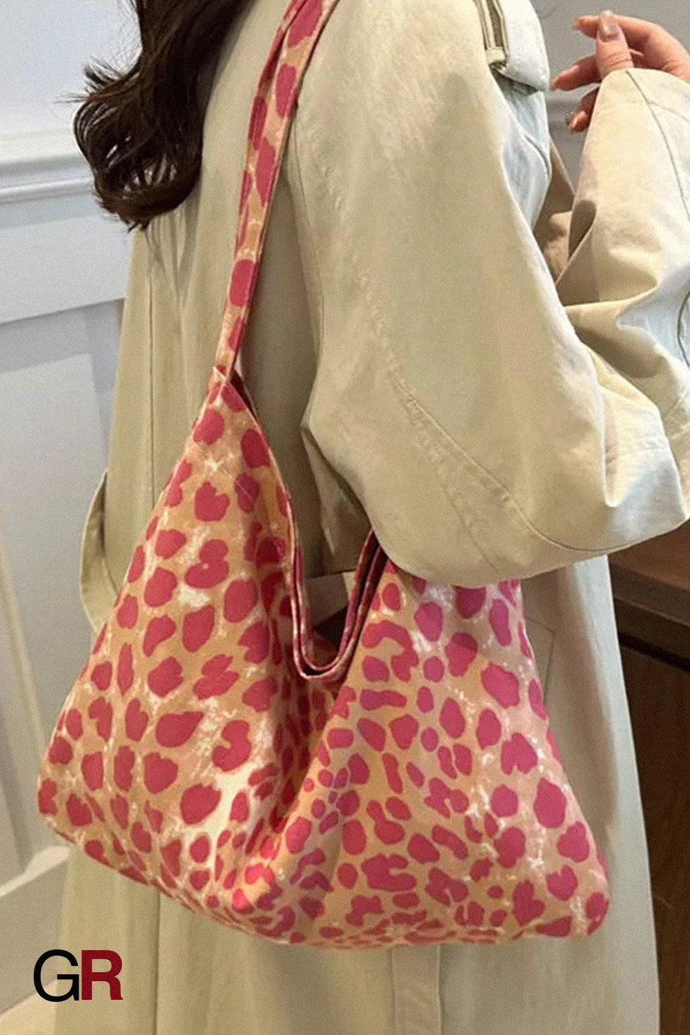Simple Large Capacity Urban Fashion Leopard Print Shoulder Messenger Bag