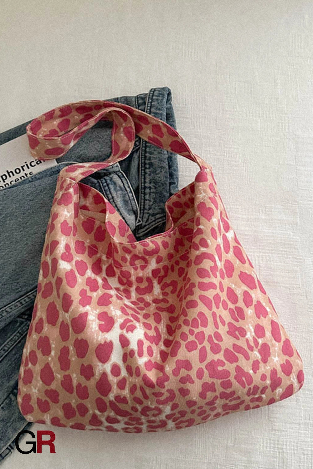 Simple Large Capacity Urban Fashion Leopard Print Shoulder Messenger Bag