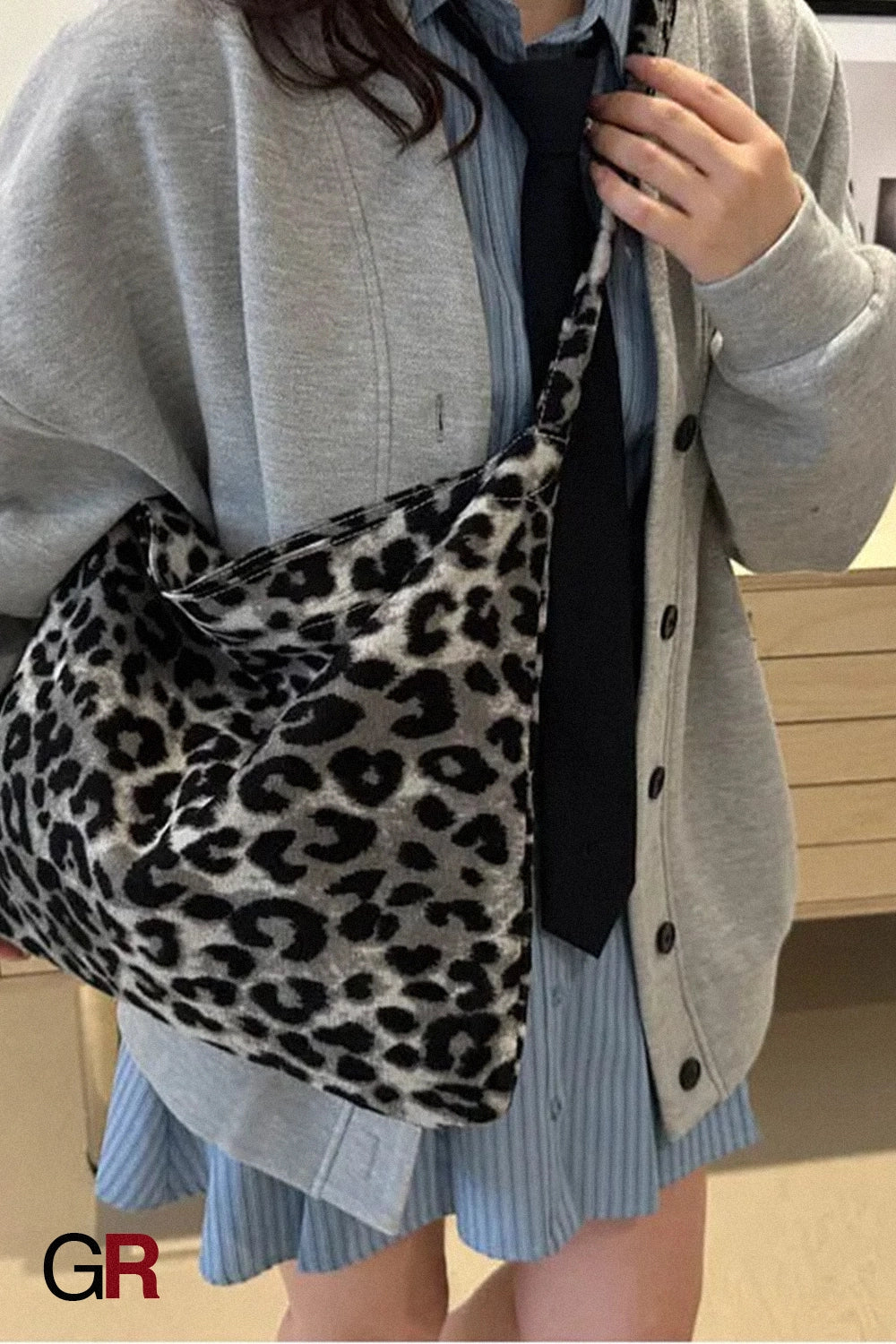 Simple Large Capacity Urban Fashion Leopard Print Shoulder Messenger Bag