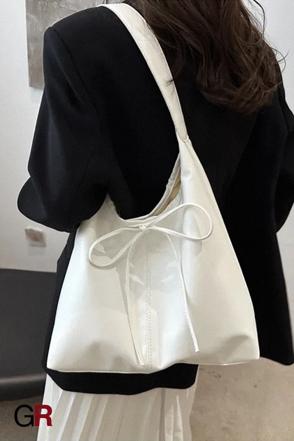 Fashionable Stylish Shoulder Texture Large Capacity Niche Design Bag