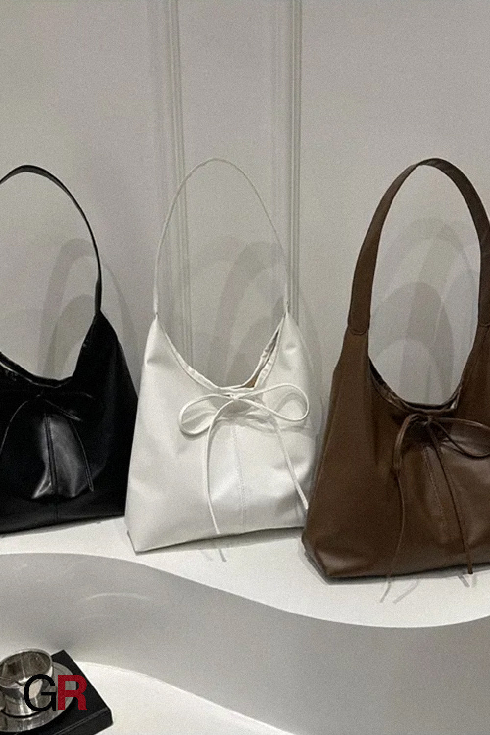 Fashionable Stylish Shoulder Texture Large Capacity Niche Design Bag