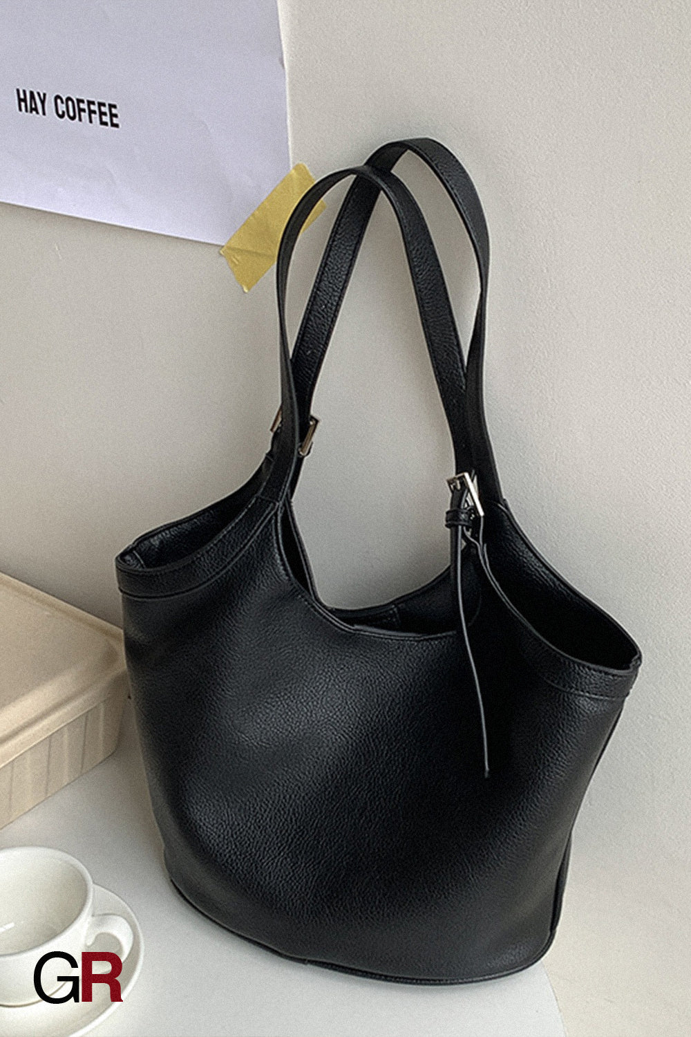 Idle Style Fashion Light Retro Pu Soft Leather Large Capacity Commuter Shoulder Bag