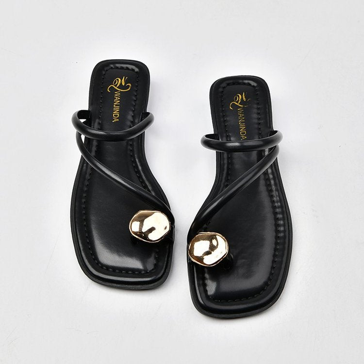 French Style Women's Fashionable Metal Toe Covering Flat Sandals