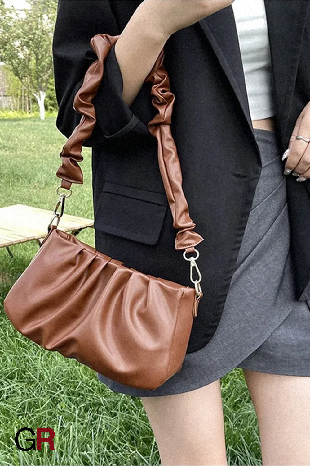 Fashionable Pleated Cloud Casual Fashionable Simple Texture Underarm Shoulder Bag