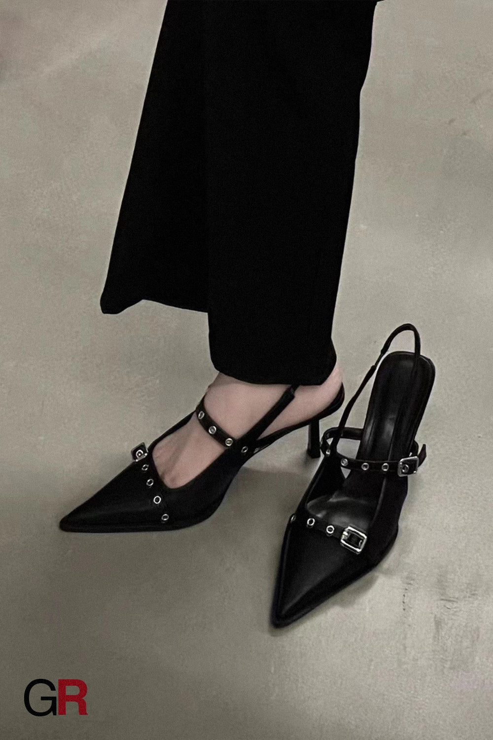 Élise Noir Slingbacks