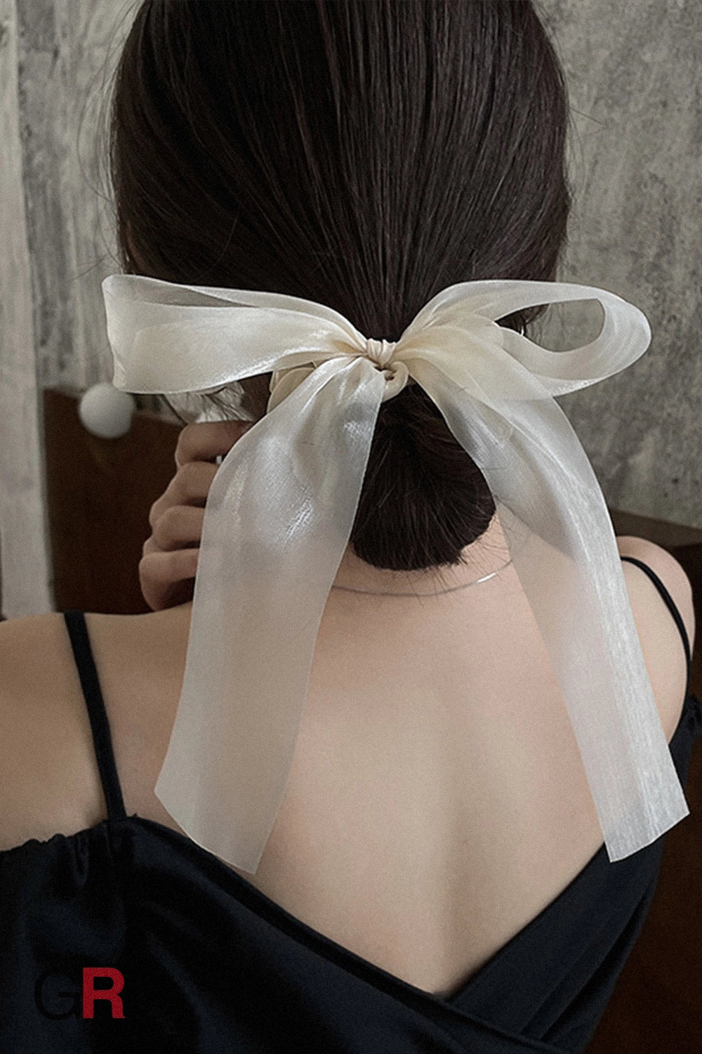 Lueur Organza Bow