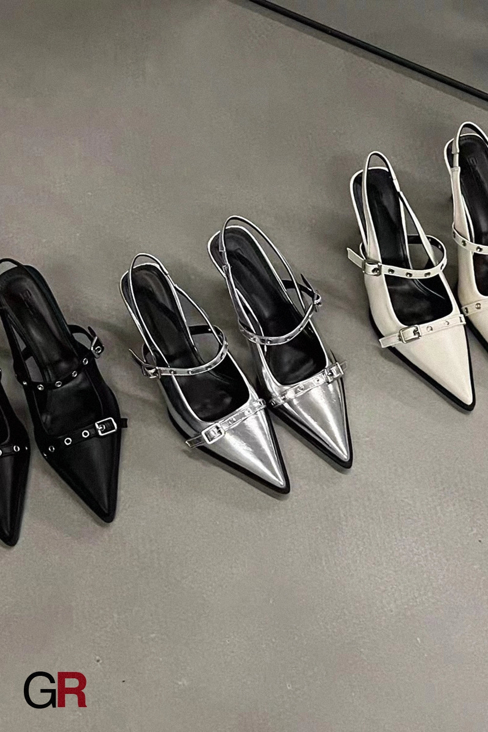 Élise Noir Slingbacks
