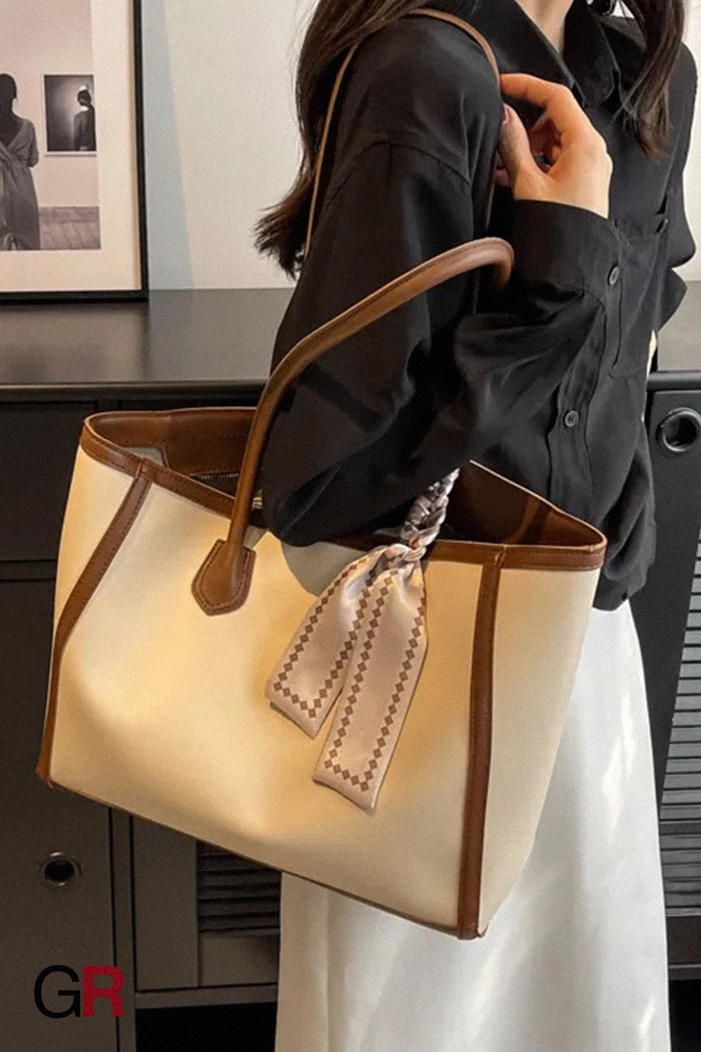 Advanced Texture Winter Commuter Tote Shoulder Bag