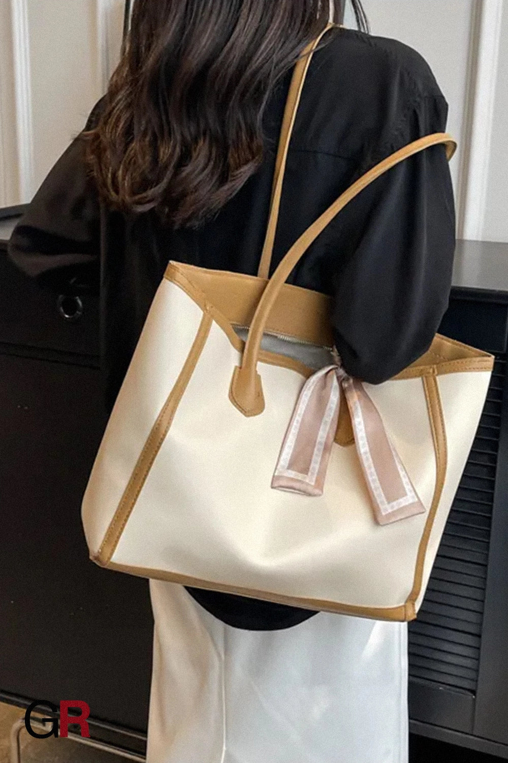 Advanced Texture Winter Commuter Tote Shoulder Bag