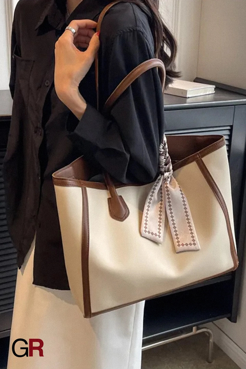 Advanced Texture Winter Commuter Tote Shoulder Bag