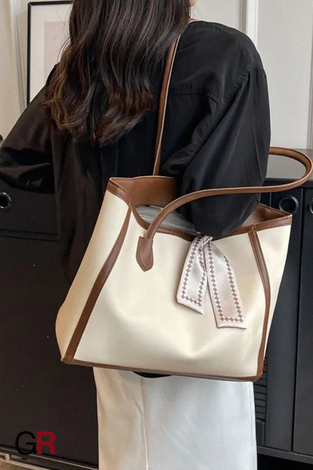 Advanced Texture Winter Commuter Tote Shoulder Bag