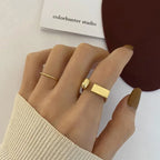 Radiant Aurum Elegance Ring - GlamoROZ