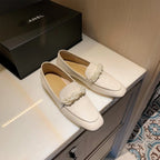 Parisian Pearl Embellished Retro Flats - GlamoROZ