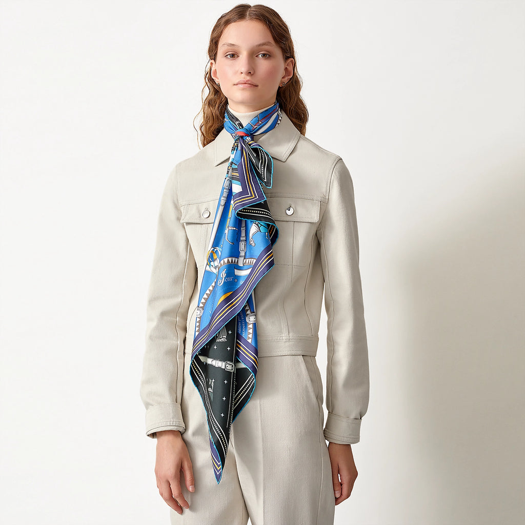 Plaid Silk Equestrian Chic scarf - GlamoROZ