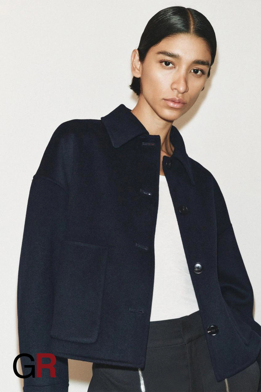 Single-Breasted Turn-Down Collar Coat - GlamoROZ