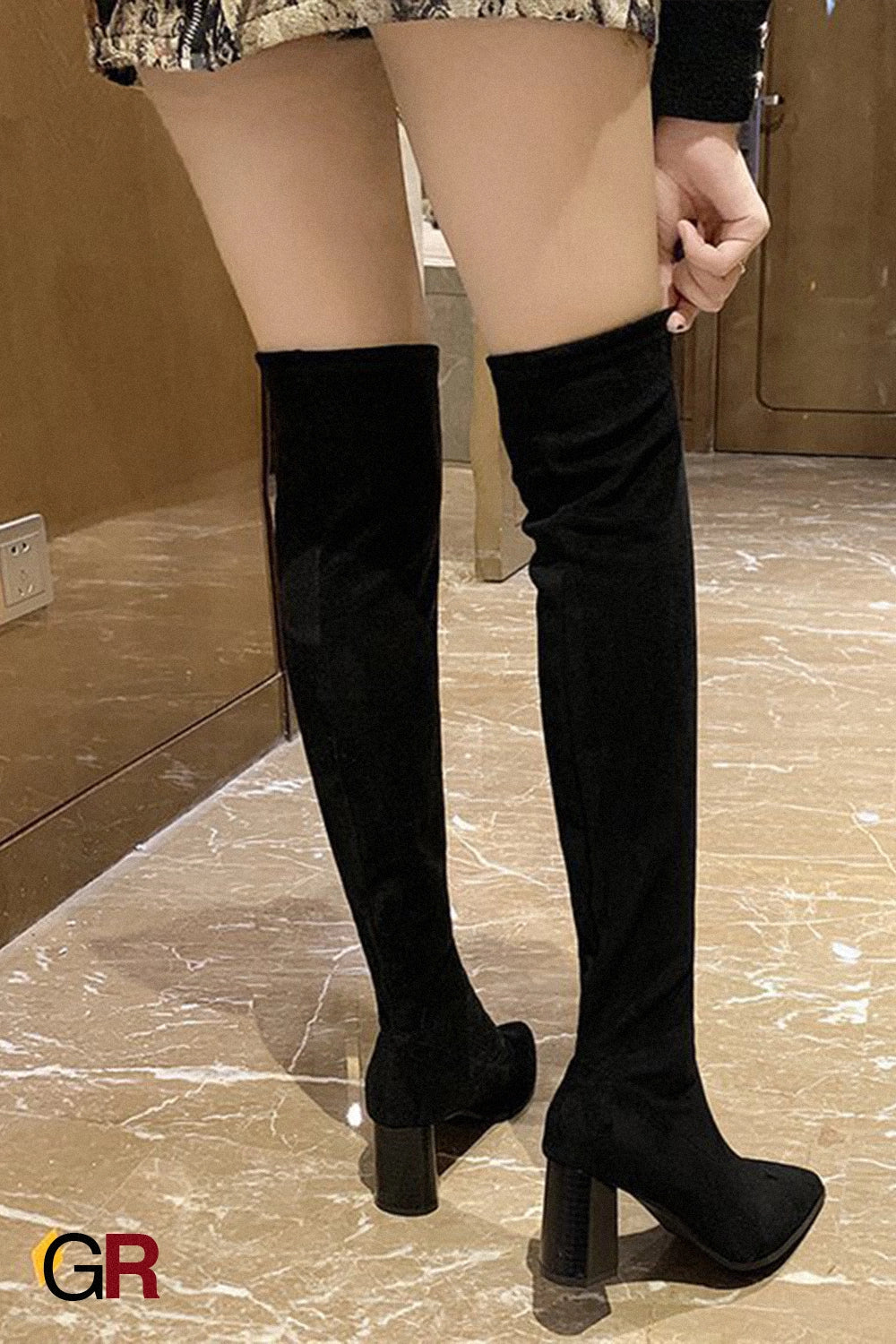 Élise Velvet Boot