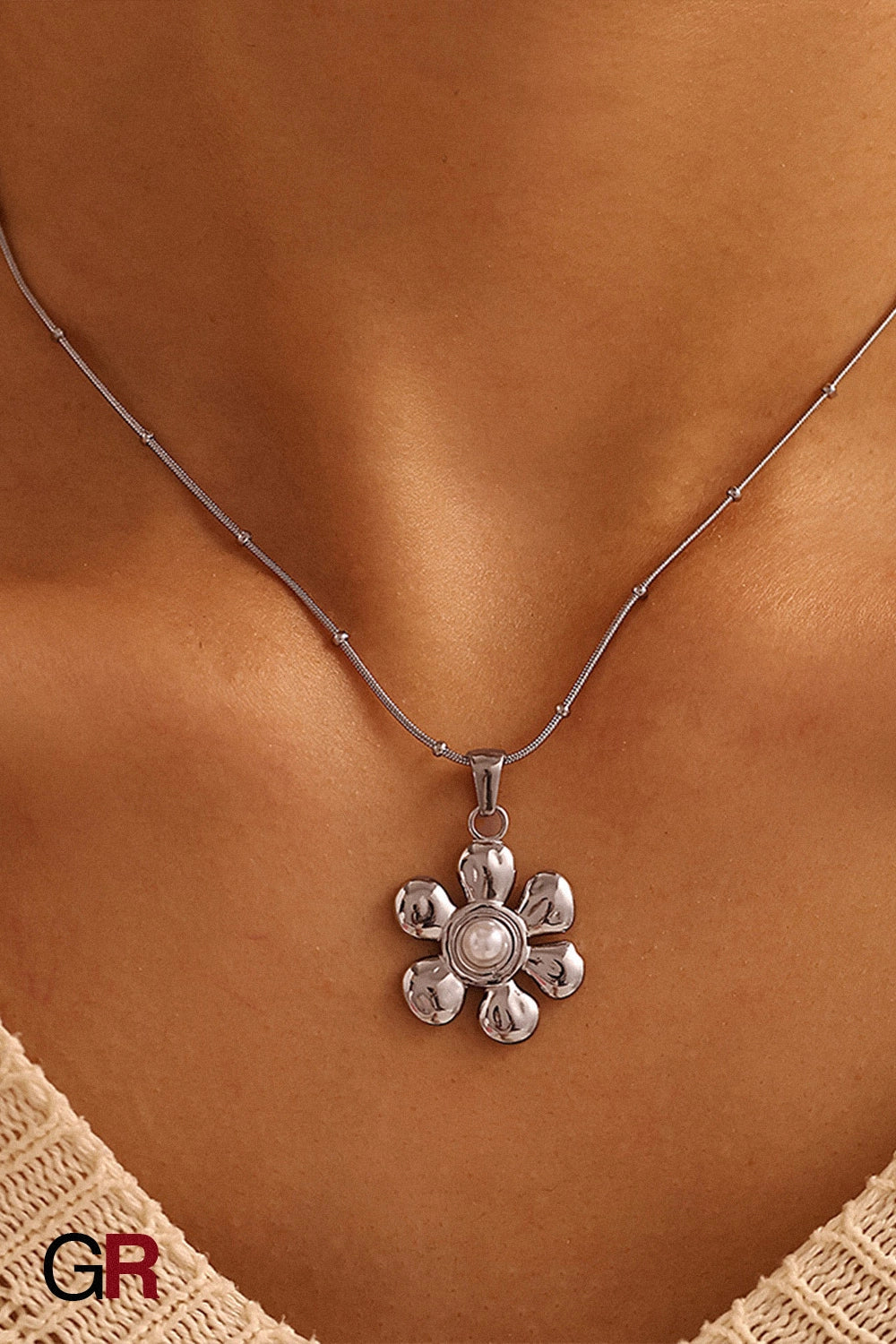 Fleur d’Or Necklace