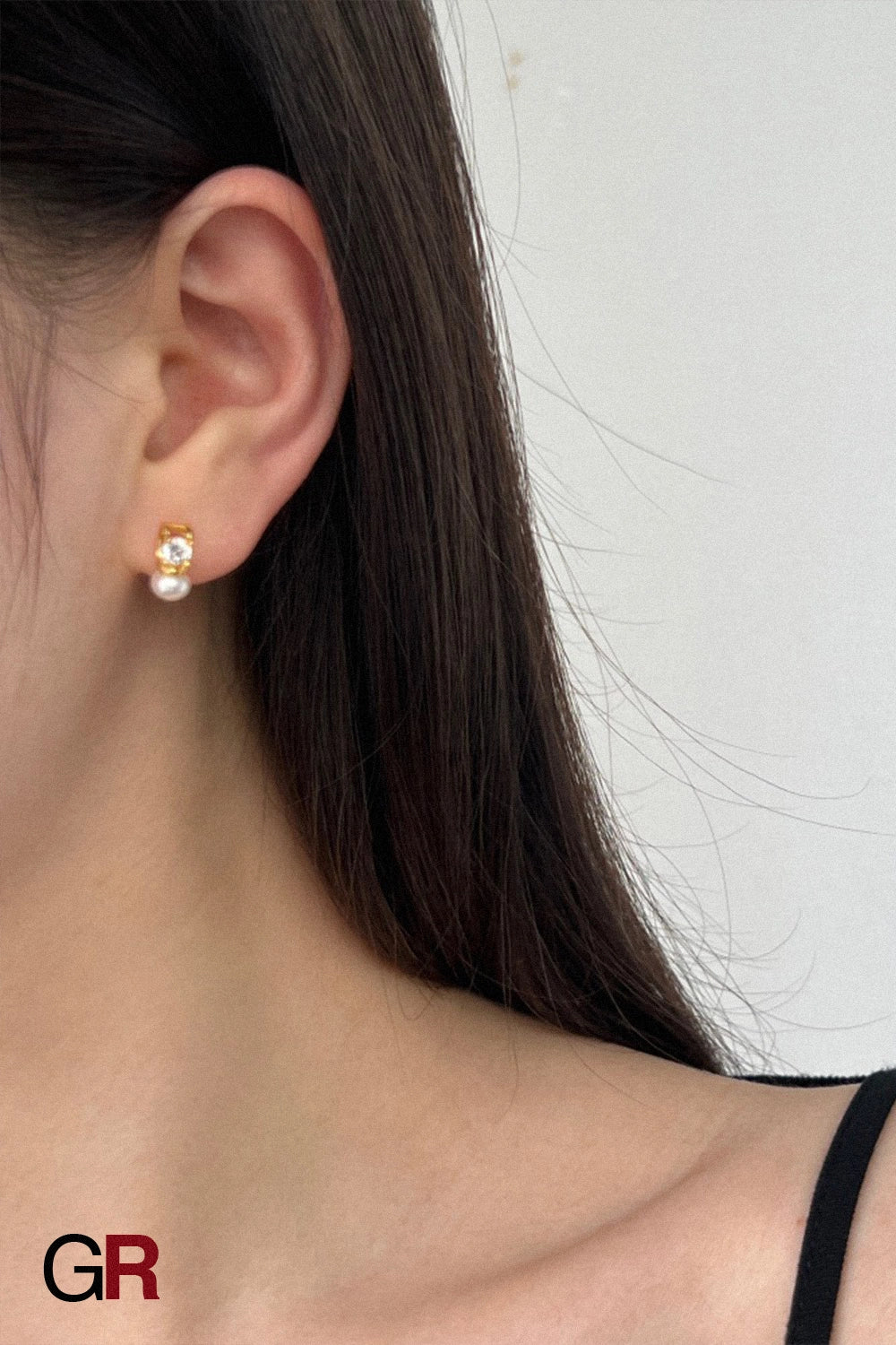 Éloïse Pearl & Diamondette Studs