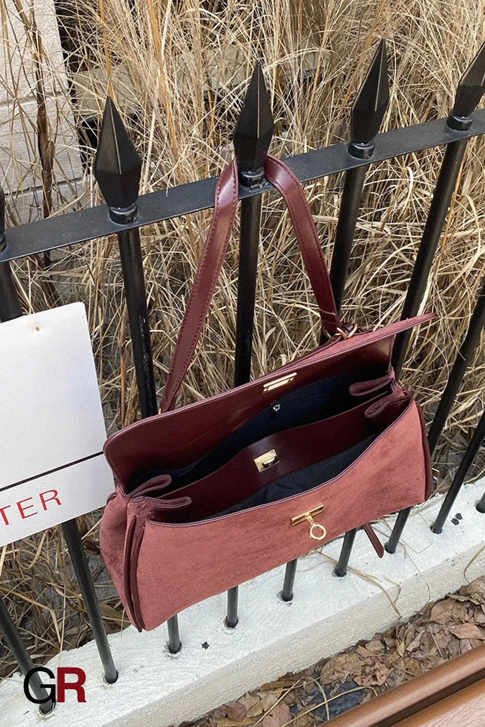 Commuter's All-matching Shoulder Messenger Bag Suede Portable