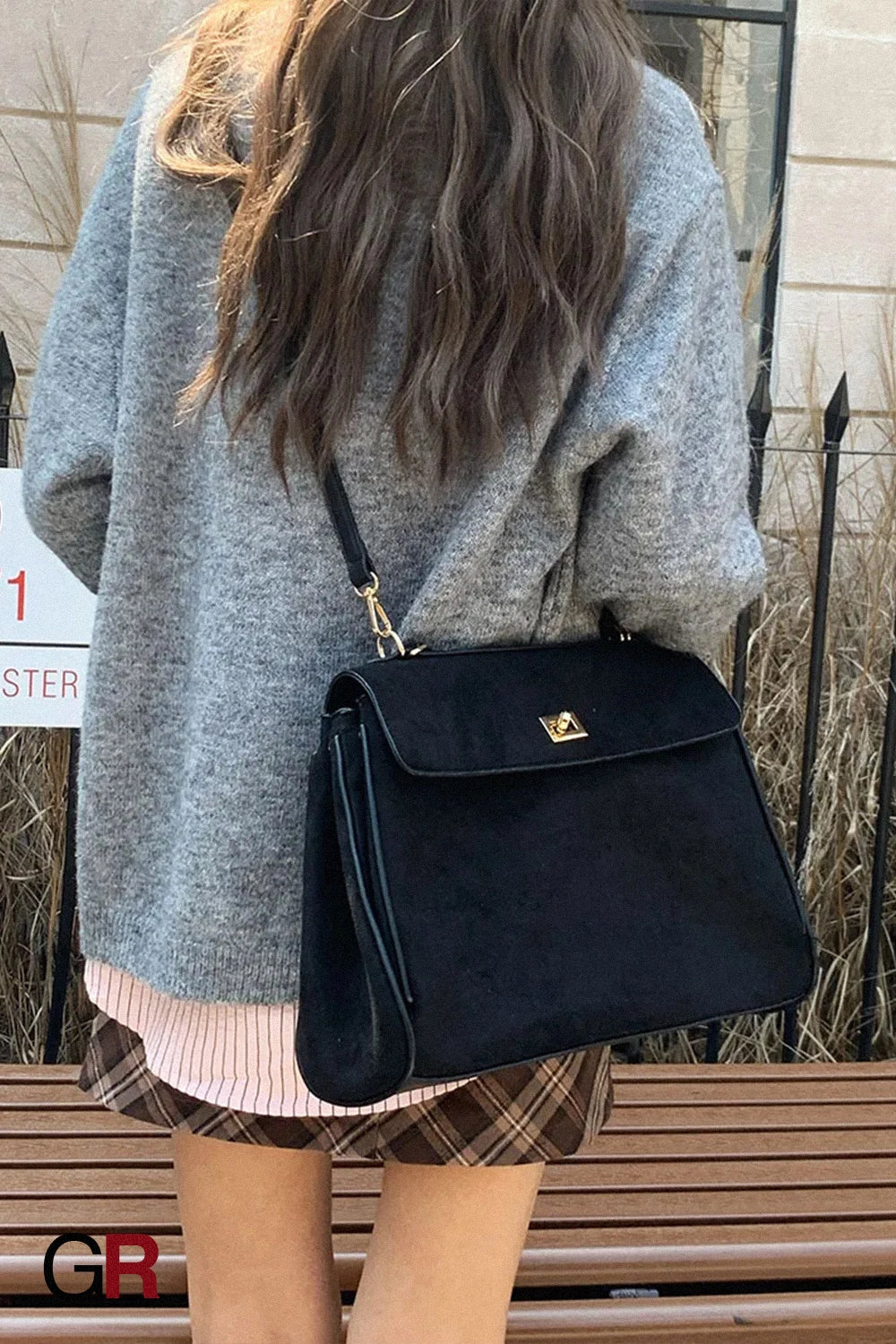Commuter's All-matching Shoulder Messenger Bag Suede Portable