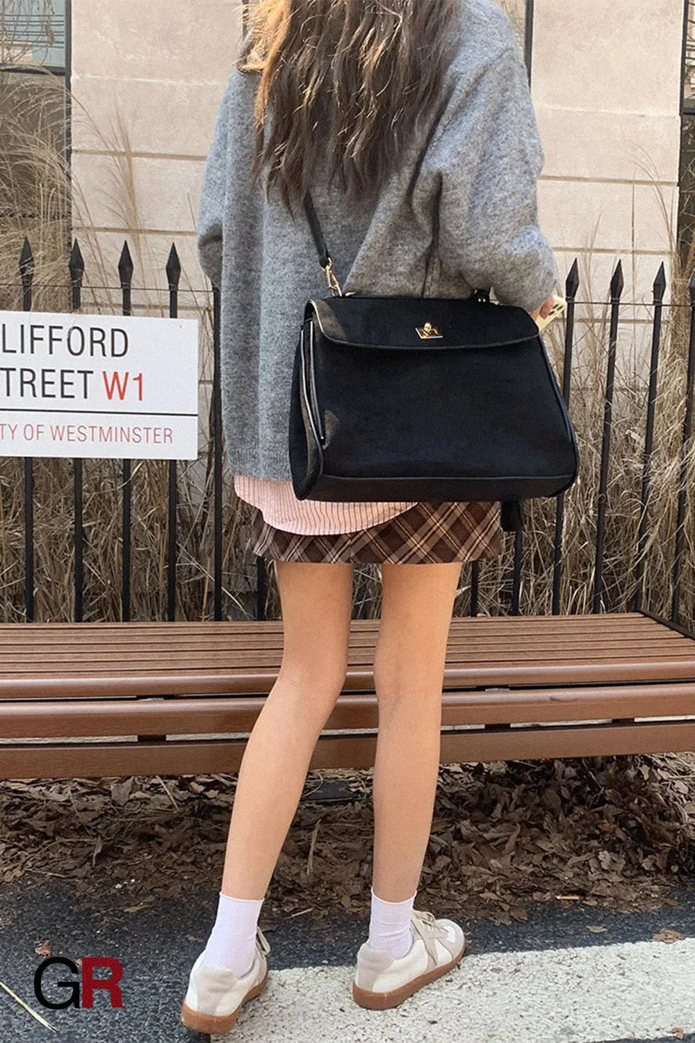 Commuter's All-matching Shoulder Messenger Bag Suede Portable