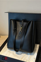 Internet Hot Fashionable Cross Body Bucket Bag Large Capacity