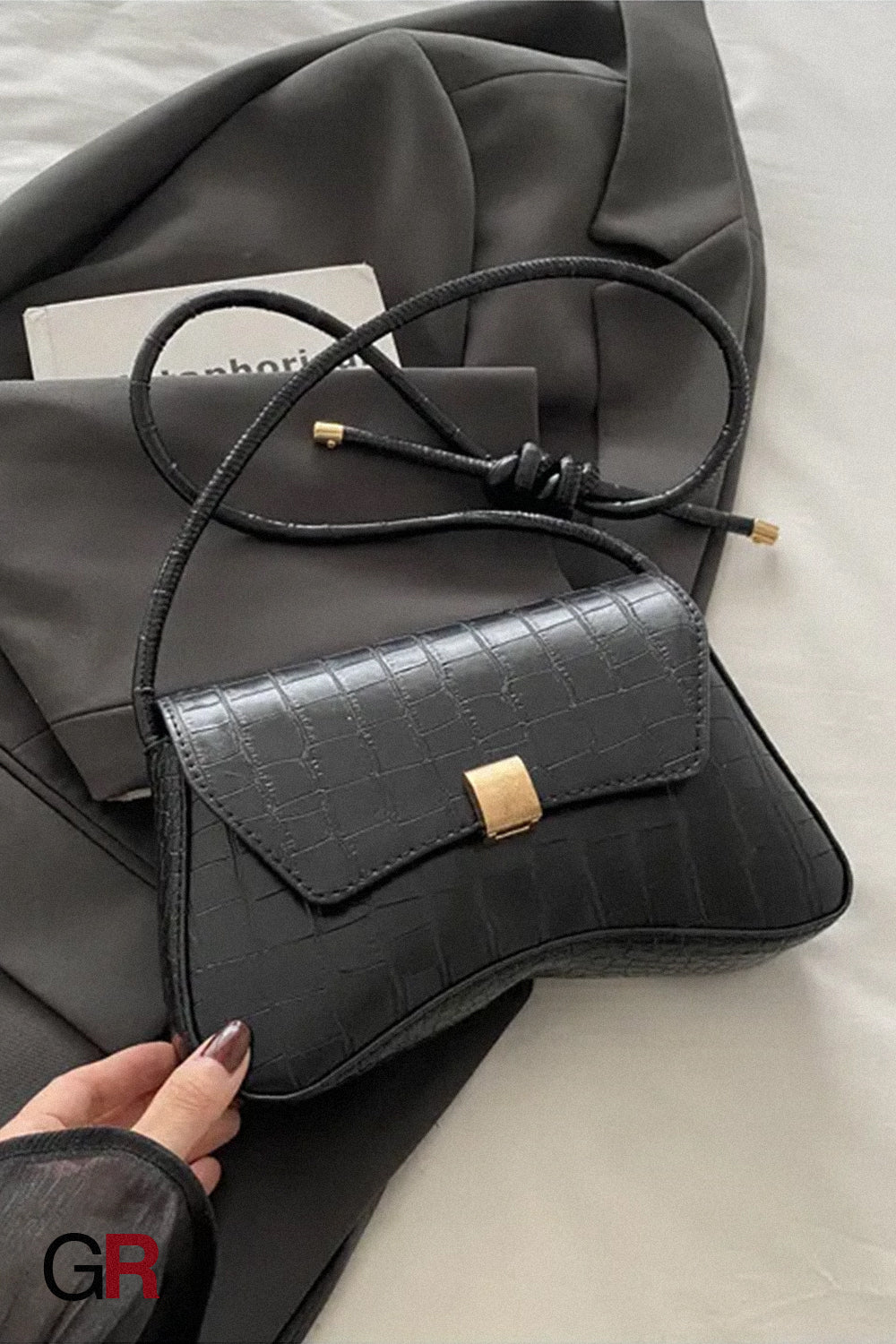 Trendy Retro Lock Simple Underarm Small Square Shoulder Bag