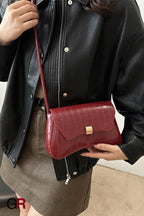 Trendy Retro Lock Simple Underarm Small Square Shoulder Bag