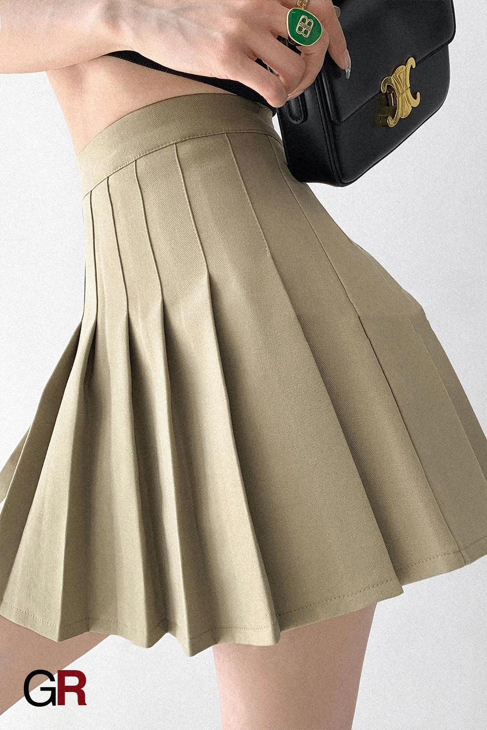 Étoile Blanche Pleated Mini Skirt