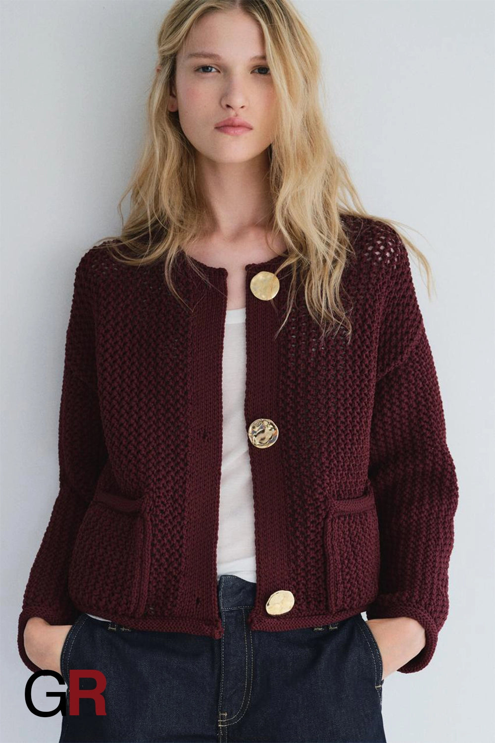 Luxe Essentials Thick-Knit Round Neck Cardigan - GlamoROZ