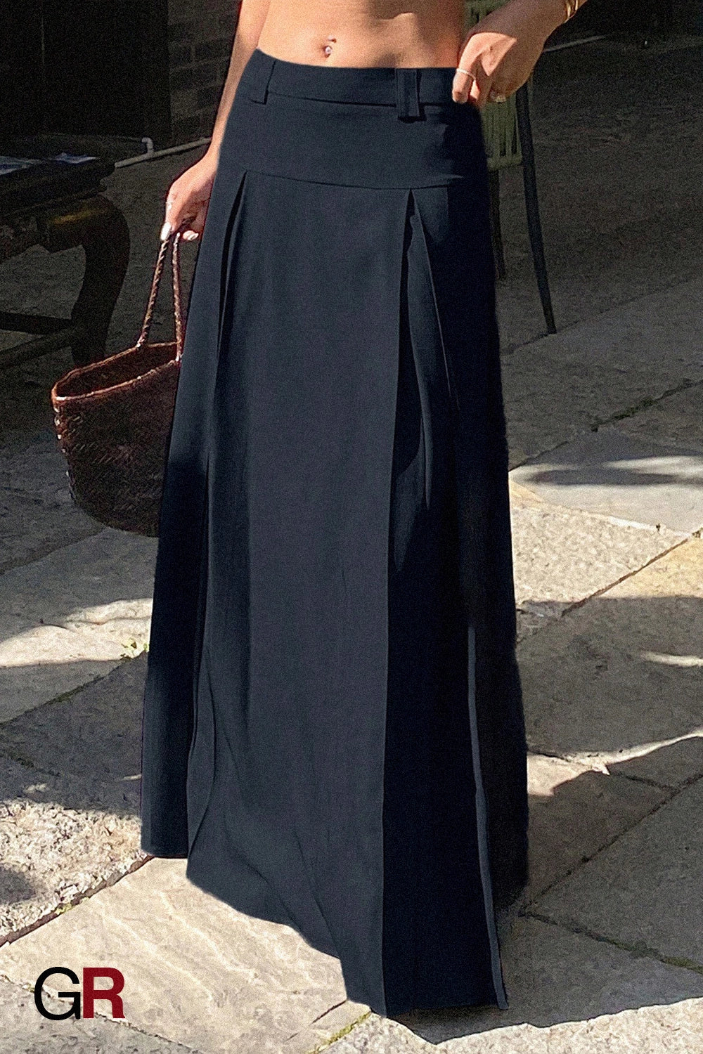 Noir Colonnade Pleat Maxi