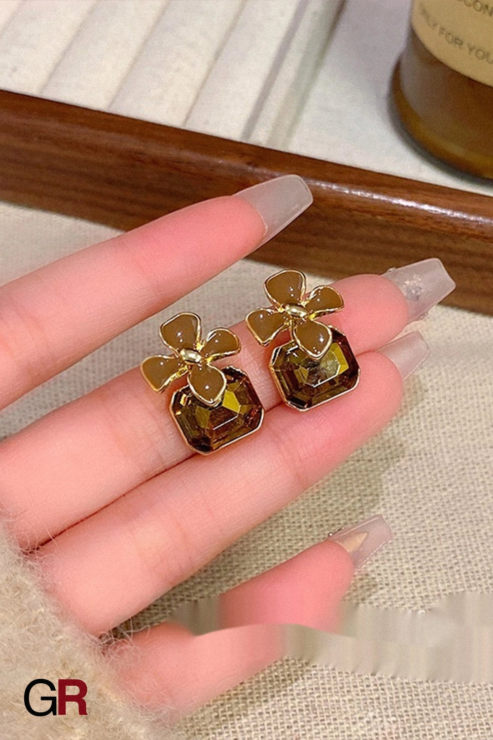 Amara Amber Bloom Earrings