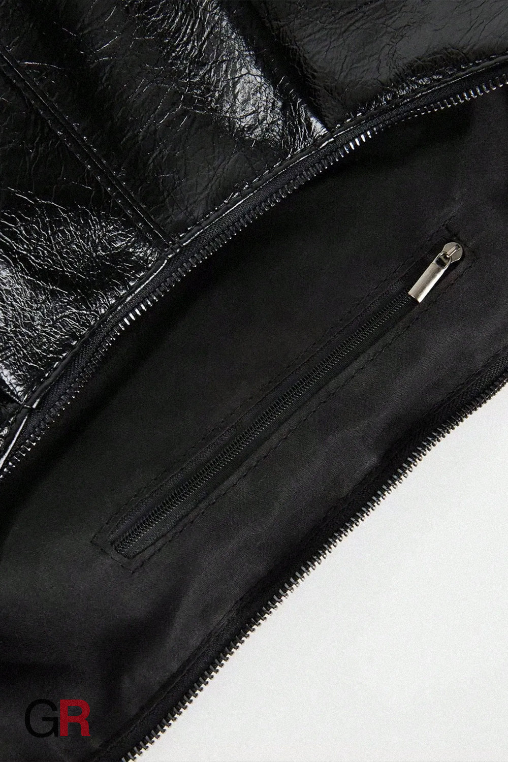 Simple Pleated Knotted Large Capacity Retro Leather Croissant