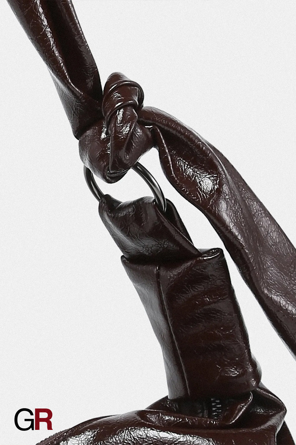 Simple Pleated Knotted Large Capacity Retro Leather Croissant