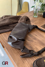 Simple Pleated Knotted Large Capacity Retro Leather Croissant