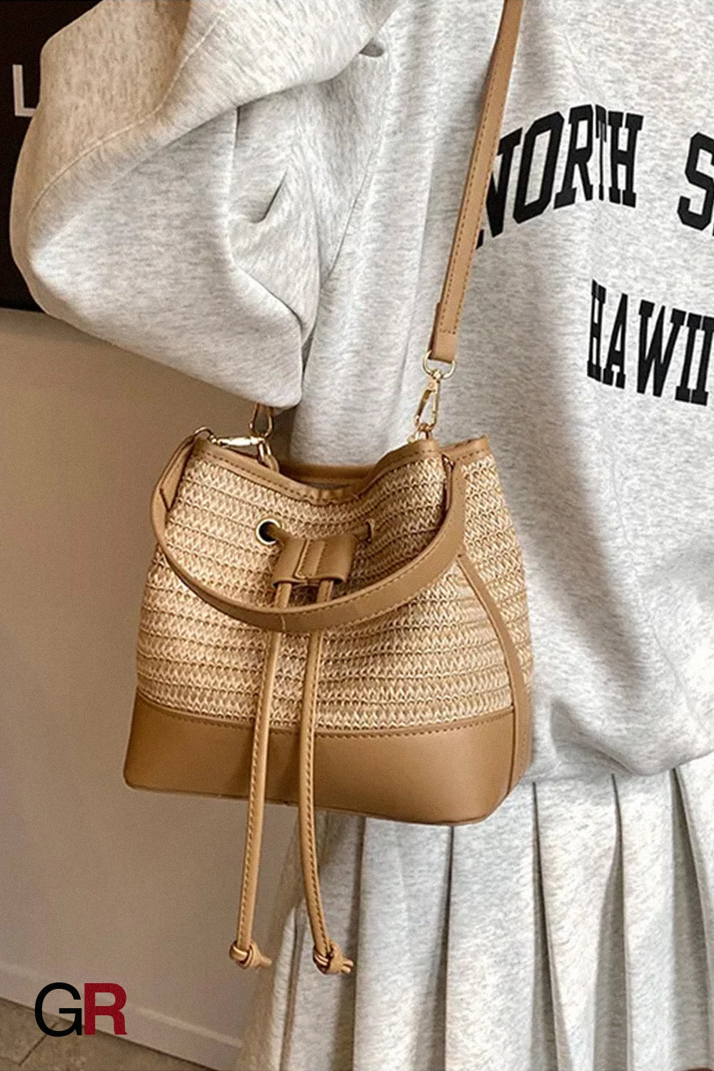 Woven Straw Women's Crossbody Portable Bucket Bag