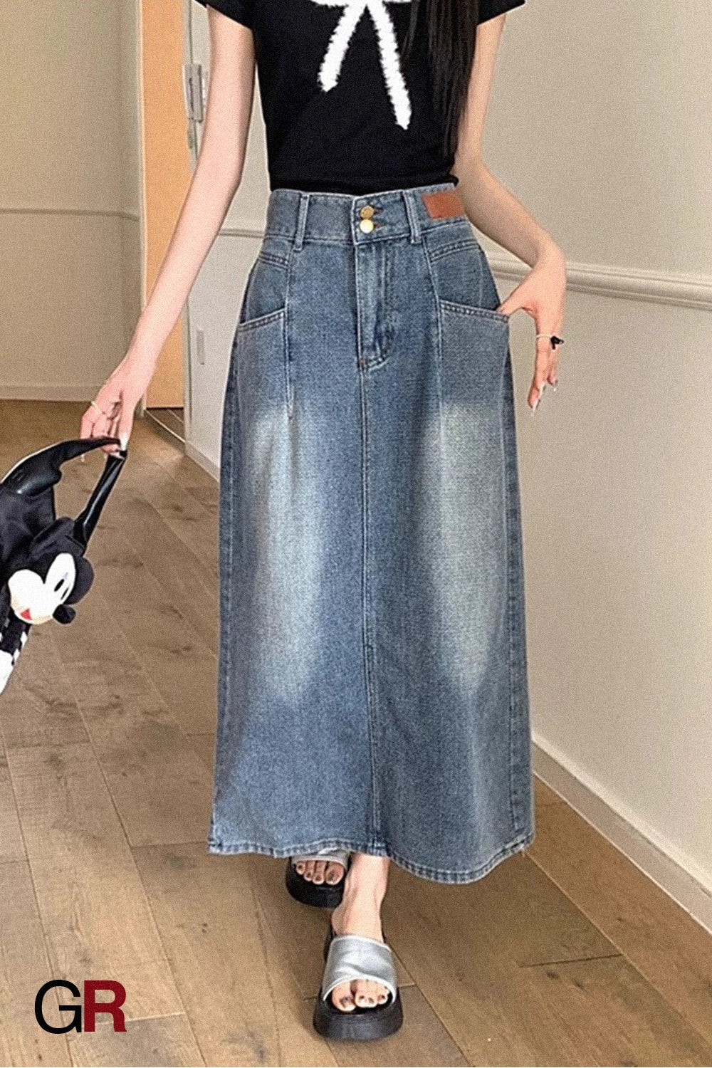 Patch-Pocket Denim Column Skirt