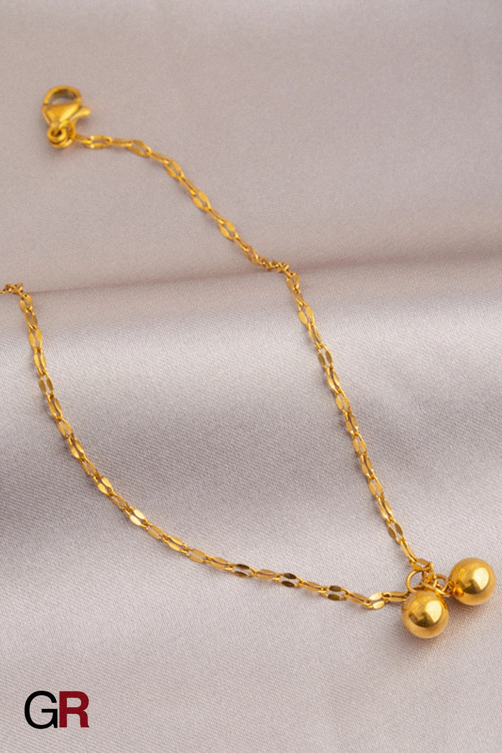 “GlamoROZ Muse Dorée Luminous Gold Beaded Anklet Jewelry chain and clasp detail close-up”