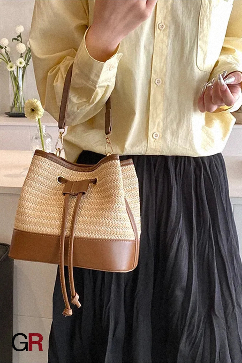 Woven Straw Women's Crossbody Portable Bucket Bag